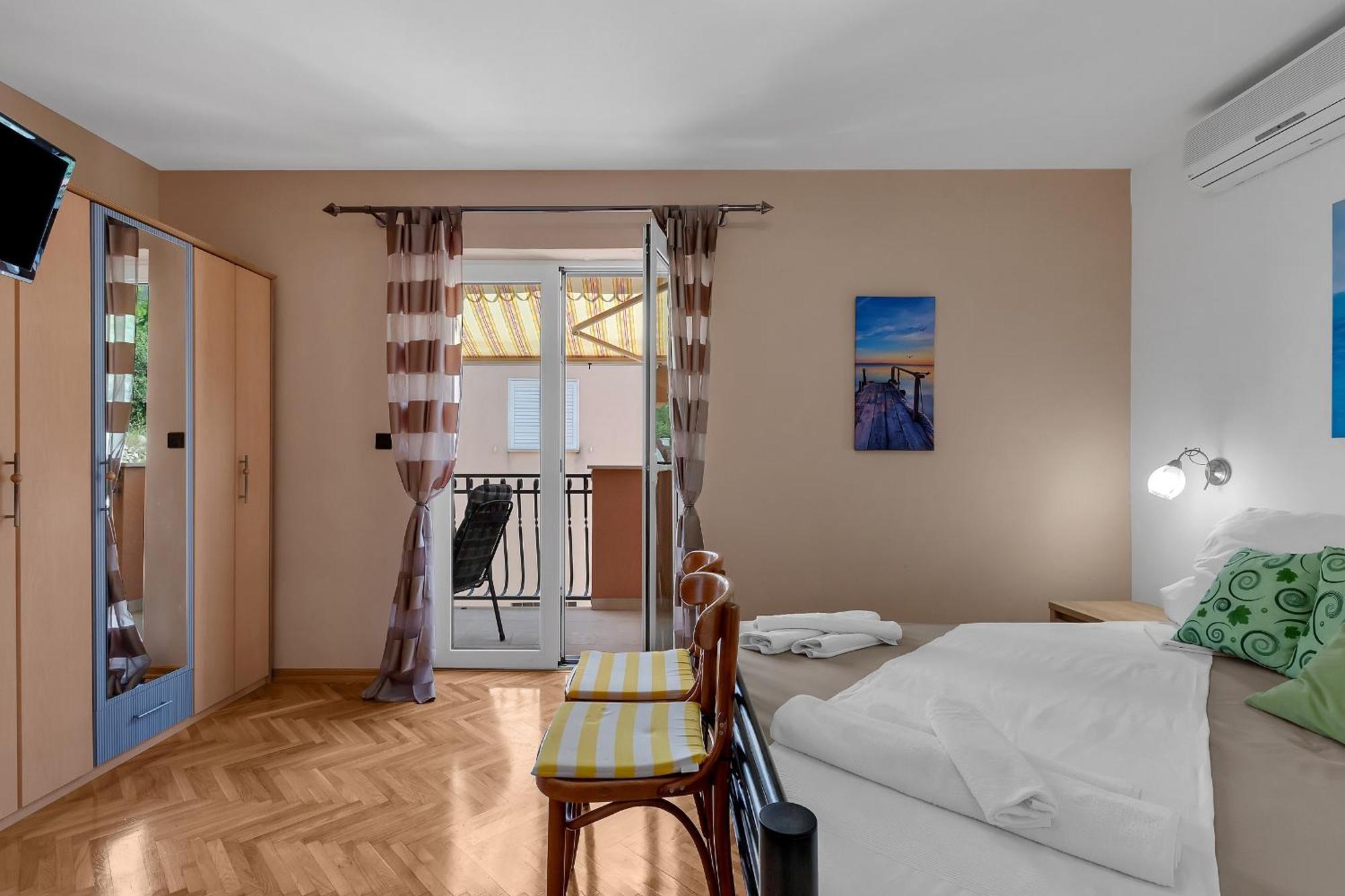 Apartments And Rooms With Parking Space Duce, Omis - 10303 Habitación foto
